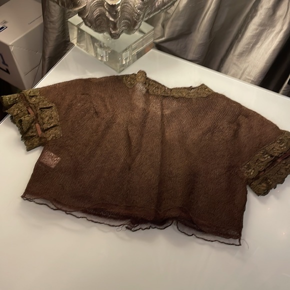 Kenzie Women’s short sweater size Large - Picture 3 of 9